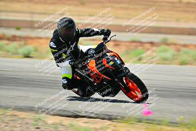 media/May-31-2025-Classic Track Day (Sat) [[da23ab3028]]/Group B/Session 3 (Turns 10 and 11)/